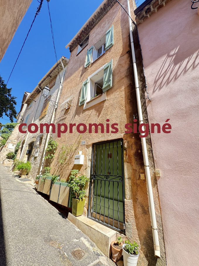 Offres de vente Maison de village Aups (83630)