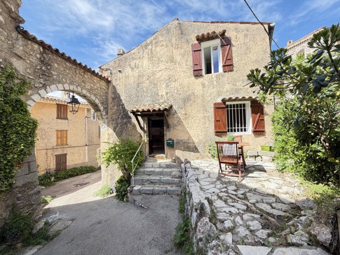 Offres de vente Maison de village Aiguines (83630)