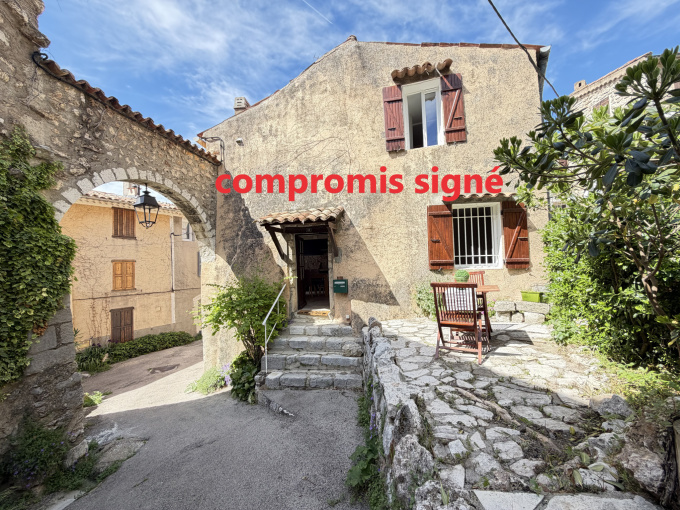 Offres de vente Maison de village Aiguines (83630)