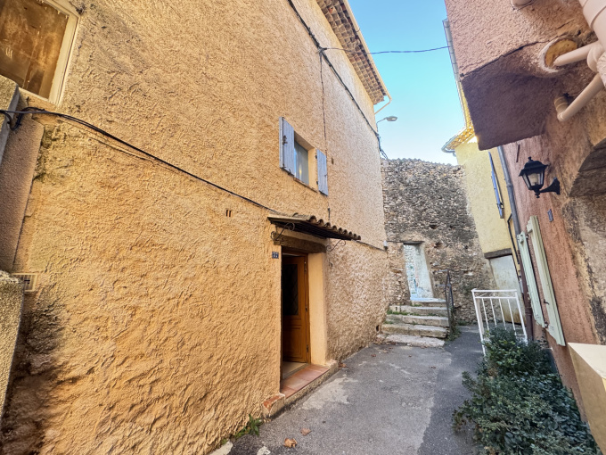 Offres de vente Maison de village Aups (83630)