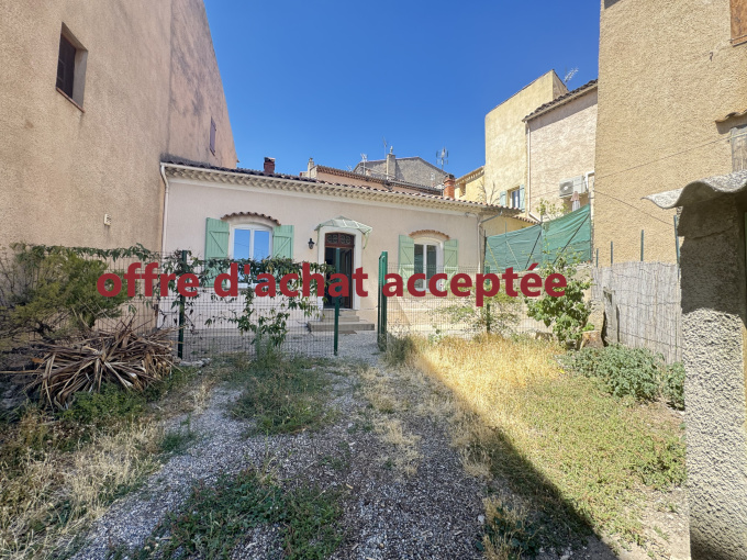 Offres de vente Maison de village Aups (83630)